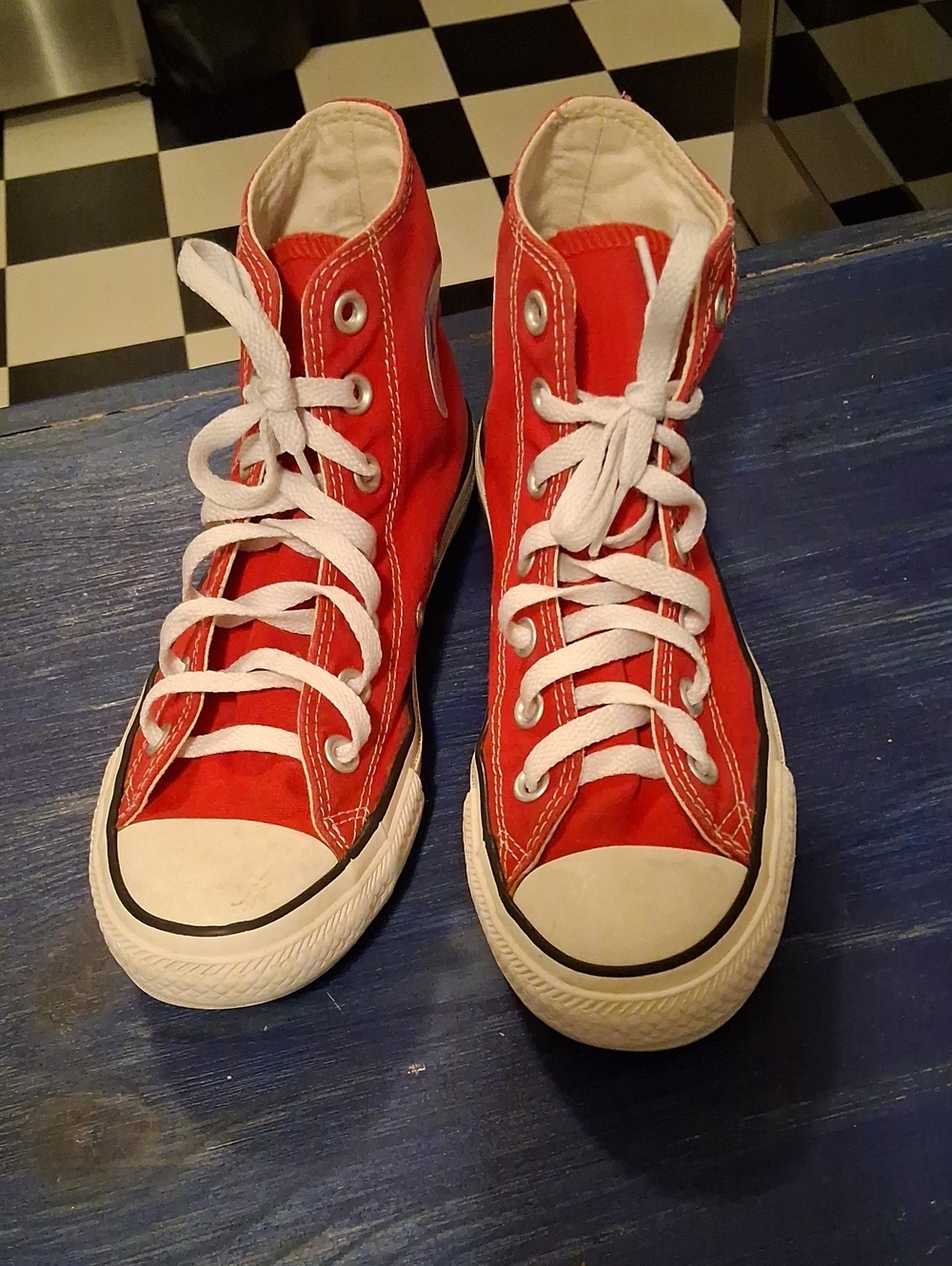 Red High Top Converse Sneakers, Mens 5, Womens 7